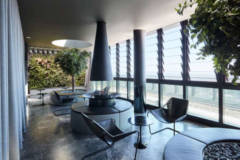 Shadow Play Melbourne by Peppers - Tourism Cairns 16