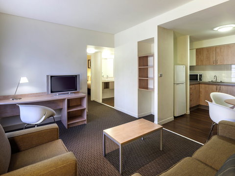 Ibis Hotel - Tourism Cairns 8