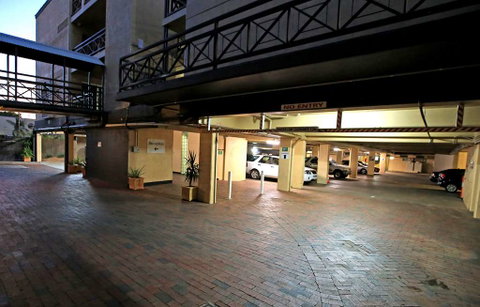 Aurora Alice Springs - Tourism Cairns 1