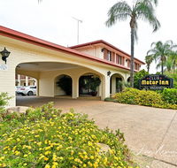 Narrandera Club Motor Inn - Tourism Cairns