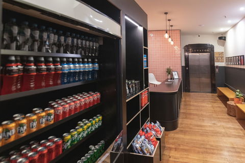 United Backpackers - Tourism Cairns 0