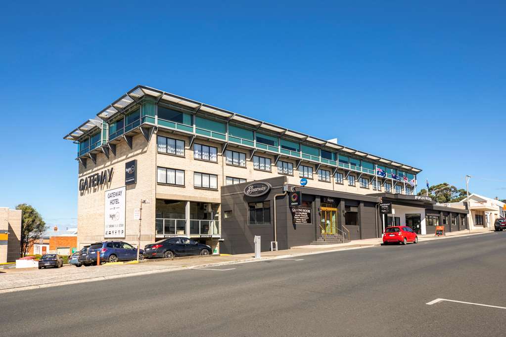 Ambleside TAS Tourism Cairns