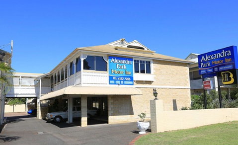 Alexandra Park Motor Inn - Tourism Cairns 0