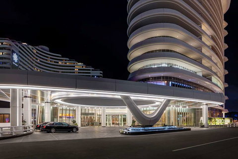 The Darling Gold Coast - Tourism Cairns 1