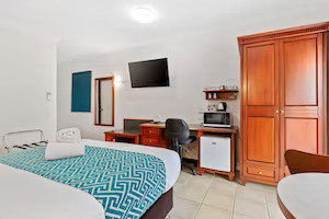 The Coffee House Apartments & Bistro - Tourism Cairns 2