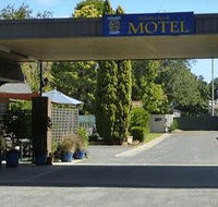 Nicholas Royal Motel - Tourism Cairns