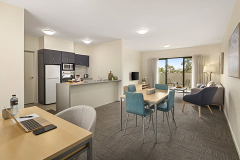 Quest Geelong - Tourism Cairns 2