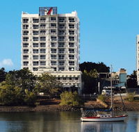 Oaks Metropole Hotel - Tourism Cairns
