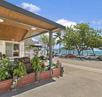 Beach House Motel - Tourism Cairns