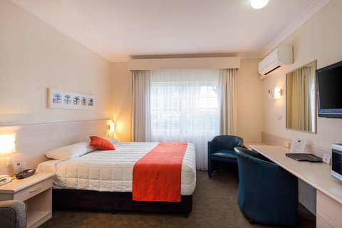 Comfort Inn All Seasons - Tourism Cairns 6
