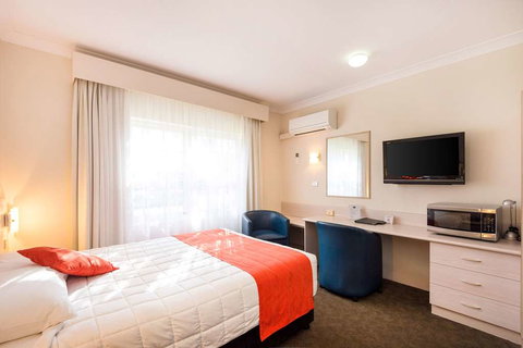 Comfort Inn All Seasons - Tourism Cairns 7