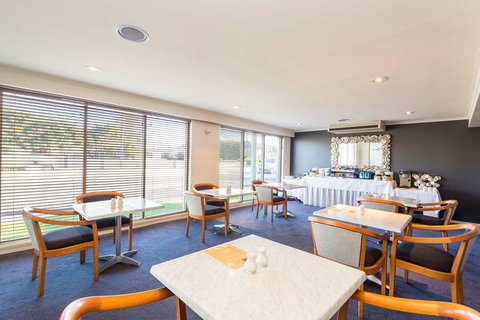 Comfort Inn All Seasons - Tourism Cairns 15