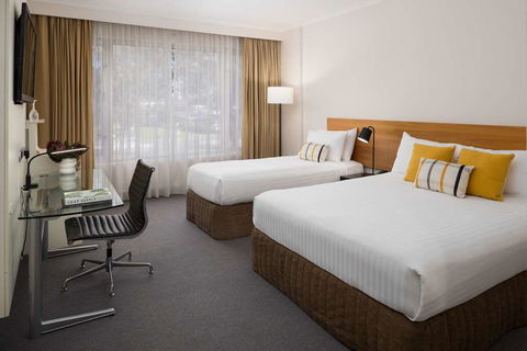 Rydges Bankstown - Tourism Cairns 4