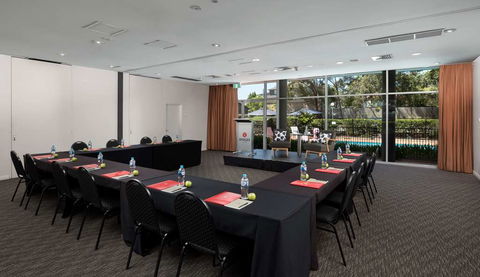 Rydges Bankstown - Tourism Cairns 6