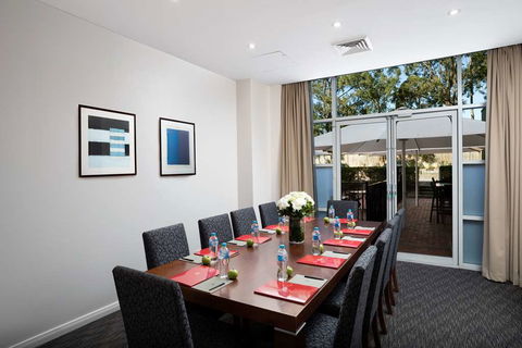 Rydges Bankstown - Tourism Cairns 8