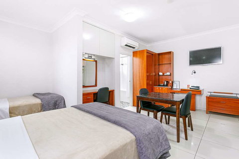 Comfort Inn & Suites Burwood - Tourism Cairns 8
