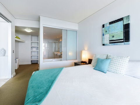 Grand Mercure Apartments Bargara - Tourism Cairns 5