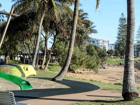 Grand Mercure Apartments Bargara - Tourism Cairns 12