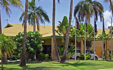Karratha International Hotel - Tourism Cairns 0