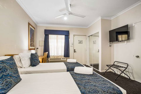 Karratha Central Apartments - Tourism Cairns 3