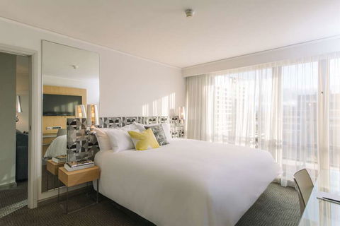 QT Canberra - Tourism Cairns 16