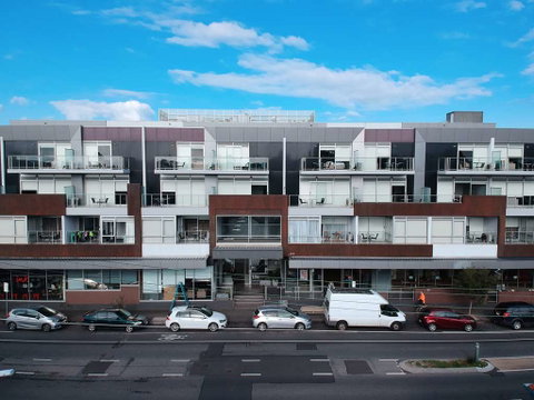 Apartments Ink - Tourism Cairns 0