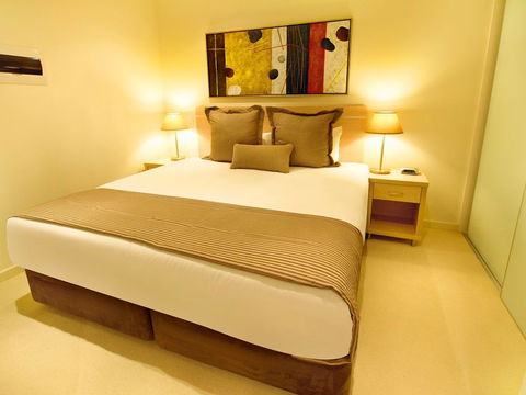 IStay Precinct - Tourism Cairns 1