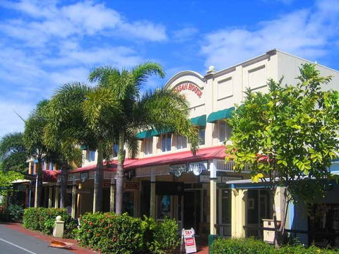 Macrossan House Boutique Holidays Apts - Tourism Cairns 0