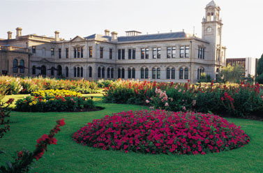 Mansion Hotel & Spa - Tourism Cairns 0