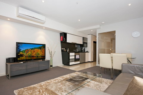 Astra Apartments Perth - Tourism Cairns 1