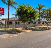 Econo lodge Moree Spa Motor Inn - Tourism Cairns