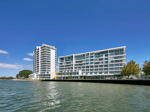 The Sebel Mandurah - Tourism Cairns 0