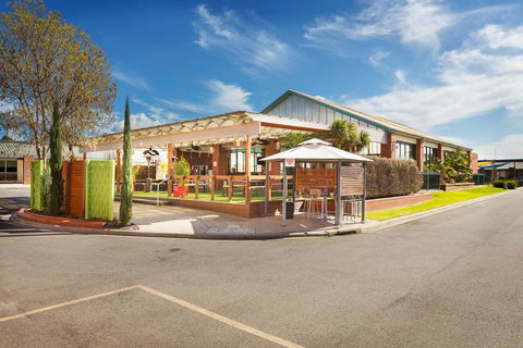 All Seasons Bendigo - Tourism Cairns 2