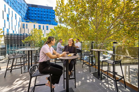 TRYP by Wyndham Pulteney Street - Tourism Cairns 1