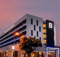 Bridgeport Hotel - Tourism Cairns