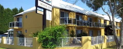 Admiral Nelson Motor Inn - Tourism Cairns 0