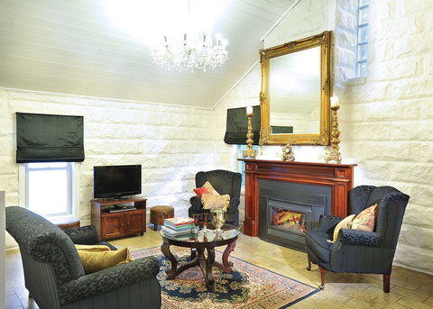 Adeline Bed & Breakfast - Tourism Cairns 3