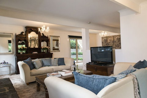 Adeline Bed & Breakfast - Tourism Cairns 14