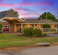 Stagecoach Motel - Tourism Cairns