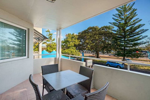 Broadwater Resort Apartments - Tourism Cairns 7