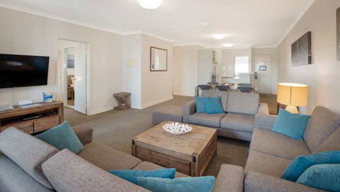 Broadwater Resort Apartments - Tourism Cairns 10