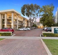 The Peninsula Riverside Apartments - Tourism Cairns