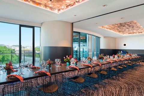 W Brisbane - Tourism Cairns 2