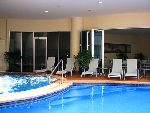 MacArthur Chambers - Tourism Cairns 2