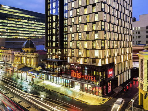 Ibis Adelaide - Tourism Cairns 0