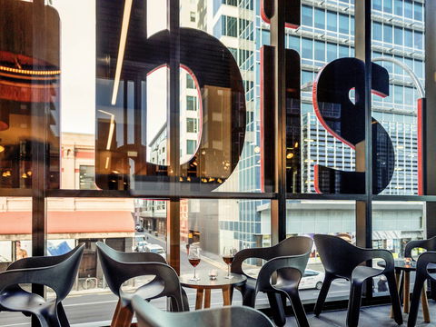 Ibis Adelaide - Tourism Cairns 1