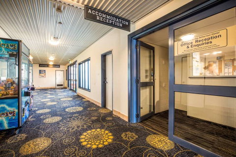 Atherton Hotel - Tourism Cairns 1