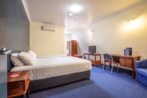 Atherton Hotel - Tourism Cairns 2