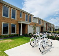 Mansi on Raymond - Tourism Cairns