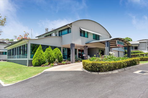 Eastgate On The Range Motel - Tourism Cairns 2